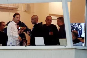 (ΩΡΑ 19:50) ΟΡΙΣΤΙΚΗ ΑΠΟΦΑΣΗ - Δεν αρχίζει το ντέρμπι