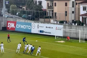 Δόξα - Εθνικός Άχνας: Με πεντάρα πήρε το πέμπτο εισιτήριο (φώτος)