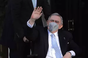 Τέως βασιλιάς Κωνσταντίνος: Σε κρίσιμη κατάσταση στο νοσοκομείο
