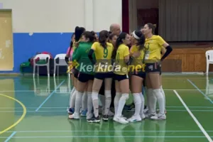 Πέρασε και από την Έμπα το "κιτρινοπράσινο" τρένο! 