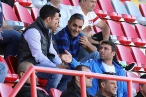 Αναλαμβάνουν ρόλο στην Ανόρθωση