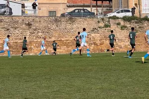 Τριάρα και κορυφή