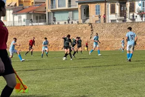 Τριάρα και κορυφή