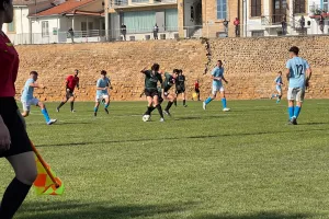 Τριάρα και κορυφή