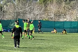 Νίκη για Ακρίτα