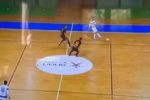 (Ενοχλημένοι στην ΑΕΛ με τον Ομοσπονδιακό τεχνικό) "Να εκφράζεται χωρίς χρωματισμούς"