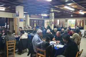 Full House η Πρωτοχρονιάτικη τόμπολα (φώτος)