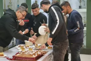 Κοπή βασιλόπιτας με... τυχερό  τον Ζευκή (φώτος)