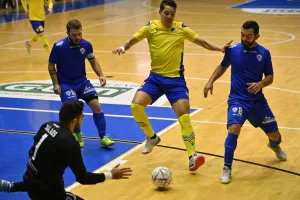 Νίκες για ΑΕΛ & ΑΠΟΕΛ, "Χ" στο "Κίτιον" (φώτος)