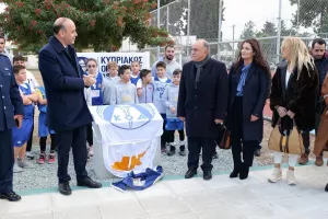 Εγκαίνια στα ανακαινισμένα γήπεδα της Πάφου από τον Πρόεδρο του ΚΟΑ