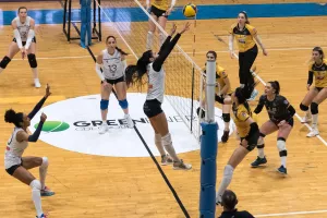 Νίκες Property Gallery Απόλλων, Oλυμπιάδα Ν., Lemesos Volleyball και Robo Markets ΑΕΛ