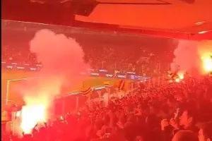 Η "καυτή" ατμόσφαιρα στην "Αγιά Σοφιά" (βίντεο kerkida)