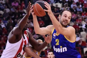 Περιστέρι: Αυστηρός έλεγχος με Ολυμπιακό, χωρίς εισιτήρια οι φιλοξενούμενοι