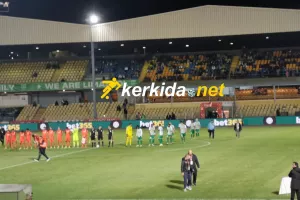 ΦΩΤΟΣ/Διαφορετική... η είσοδος στον αγωνιστικό χώρο του Τσιρείου 