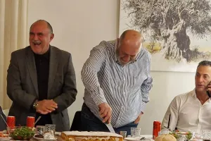 (ΦΩΤΟΣ) Το δείπνο των προσφυγικών Σωματείων 