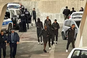 Με... οδηγό τον Μπεργκ έφτασε στο "Σ. Κυριακίδης" η Πάφος (φώτος)