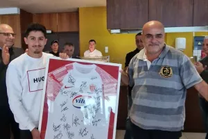 ΦΩΤΟΣ/Η κοπή της Βασιλόπιτας με βράβευση στον Μάριο Δημητρίου