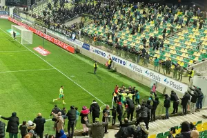 ΑΕΚ - Άρης: Με buzzer-beater Φαράζ στη κορυφή σε ντέρμπι... διαφήμιση! (φώτος)