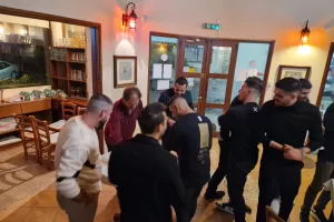 Τραπέζι και κοπή βασιλόπιτας στα Κούκλια