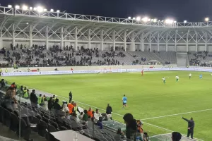 Αντίδραση από ΘΥΡΑ 1 στο 85ο λεπτό