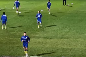 Φωτορεπορτάζ από την προθέρμανση στο Καρμιώτισσα-ΑΠΟΕΛ