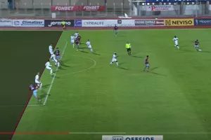 Tο μαυρογέριμο με τις γραμμές!