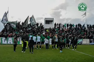 "Παρά το ακατάλληλο ώρας και μέρας ο πράσινος Λαός εκεί"