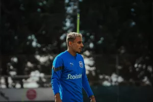Κολόσσι/Απόλλων