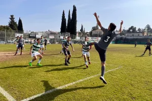 Παραμένει…  κορυφή η Ομόνοια Κ15! (φώτος)