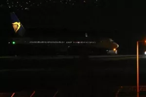 Πτήση-θρίλερ/ Μαρτυρία επιβαίνοντα: "Μόλις προσγειωθήκαμε μάθαμε τι συνέβη"