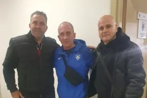 Respect σε Τιμούρ-Νίκο