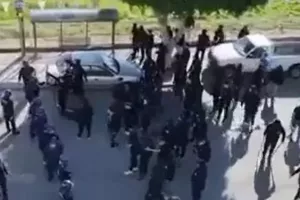 Δώστε... δύναμη και εξουσία