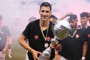 Ευχαριστίες σε Χατζηβασίλη (φώτος)