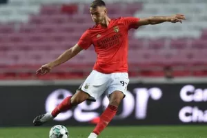Αbola: «Ο Παναθηναϊκός θέλει δανεικό τον Πορτογάλο στόπερ Φέρο»