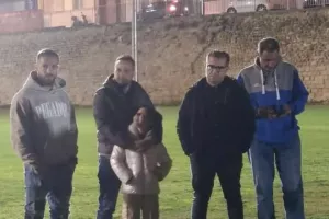 Το κόψιμο της βασιλόπιτας με Βαγγέλη και Μάκη (Φώτος)