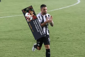 (Επίσημο) Ανορθωσιάτης ο Γκερέρο