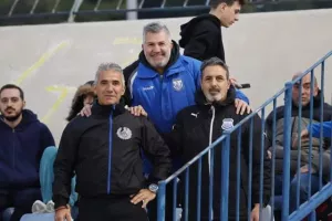 Από την Πάφο, στο Κολόσσι