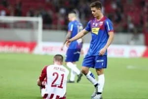 (Μεταγραφικό) Κλείνει Víctor Fernández!