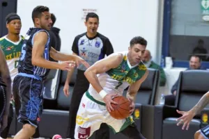 10η νίκη για την Πετρολίνα ΑΕΚ, επιβλήθηκε του Dynatron Απόλλωνα
