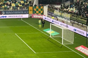 Αναγκαστική ο Γκιούρτσο-Ντεμπούτο Γιάκολις