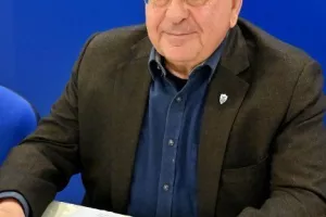 ΠΗΡΕ την εντολή ο Σάντης στην Έκτακτη Γενική Συνέλευση (ΦΩΤΟΣ)