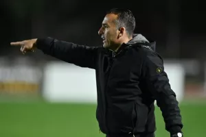 Διπλό η… άνετη Καρμιώτισσα (φώτος)