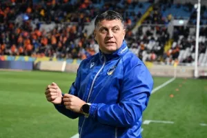 ΑΠΟΕΛ - Ολυμπιακός: Ο Ντάλσιο το κράτησε στην κορυφή! (φώτος)