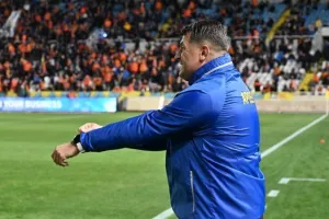 ΑΠΟΕΛ - Ολυμπιακός: Ο Ντάλσιο το κράτησε στην κορυφή! (φώτος)