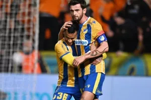 ΑΠΟΕΛ - Άρης: Νικητής το θέαμα... γαλαζοκίτρινη η πρόκριση! (φώτος)