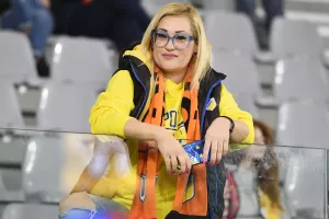 ΑΕΛ - ΑΠΟΕΛ: Οι λίγοι στο... γήπεδο (Φωτορεπορτάζ)