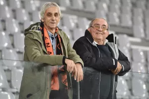 ΑΕΛ - ΑΠΟΕΛ: Οι λίγοι στο... γήπεδο (Φωτορεπορτάζ)