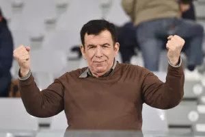 ΑΕΛ - ΑΠΟΕΛ: Οι λίγοι στο... γήπεδο (Φωτορεπορτάζ)