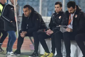Καρμιώτισσα - ΑΠΟΕΛ: Δώνης και Ηλία το έστειλαν στην κορυφή! (φώτος)