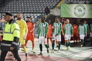 Διπλό η… άνετη Καρμιώτισσα (φώτος)